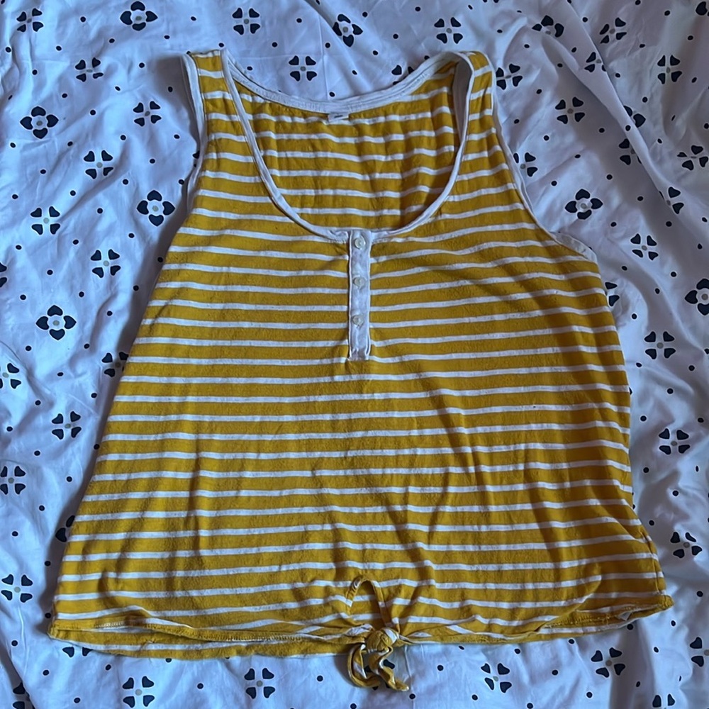 Old navy top